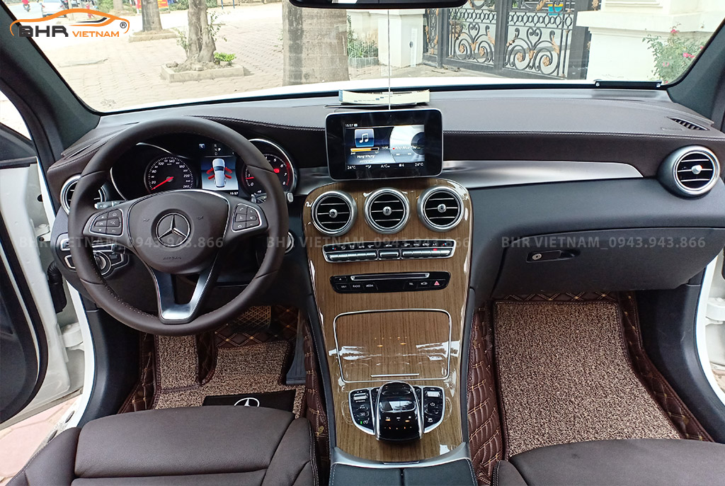 Thảm lót sàn ô tô 5D 6D trên xe Mercedes GLC 2016 - nay