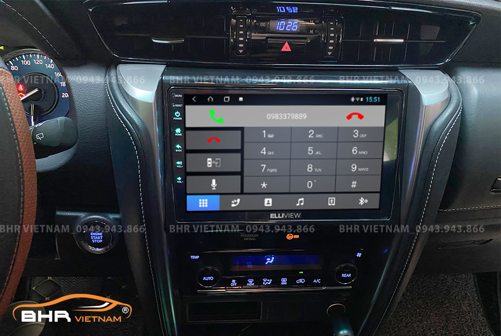 Kết nối điện thoại trên màn hình Elliview S4 Deluxe Toyota Fortuner 2017 - nay