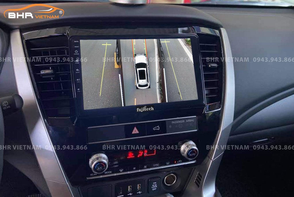 Hình ảnh quan sát 2 bên gương trên màn hình DVD Fujitech 360 Mitsubishi Pajero Sport 2018 - nay