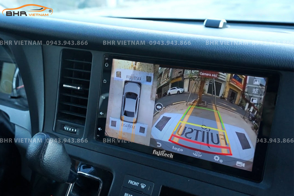Hình ảnh quan sát từ camera sau trên màn hình DVD Fujitech 360 Toyota Sienna 2014 - 2020