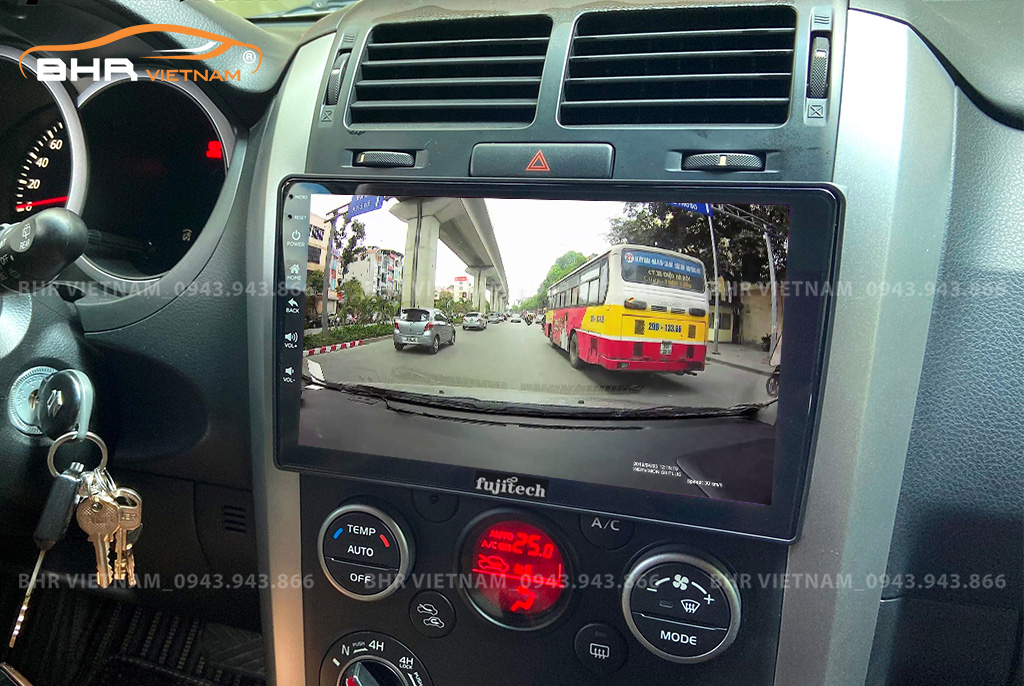 Màn hình DVD Fujitech Suzuki Vitara 2008 - 2014 tích hợp camera hành trình