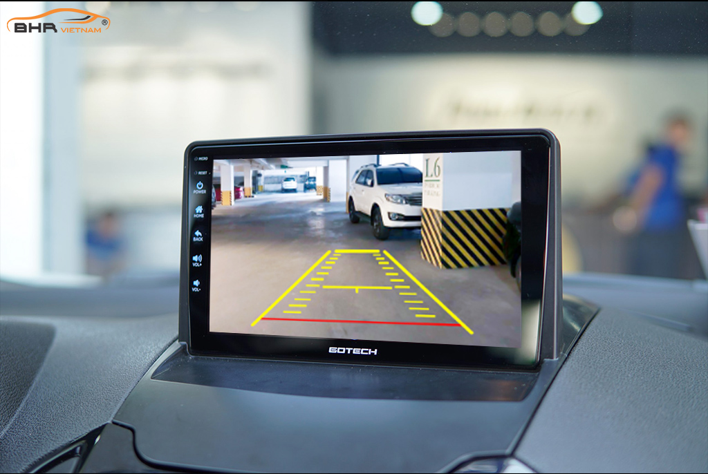 Màn hình gotech GT8 max Ford Ecosport tích hợp camera lùi hỗ trợ lái xe an toàn