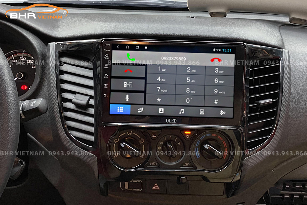 Kết nối điện thoại trên màn hình DVD Android Oled C8 New Mitsubishi Triton 2020 - nay