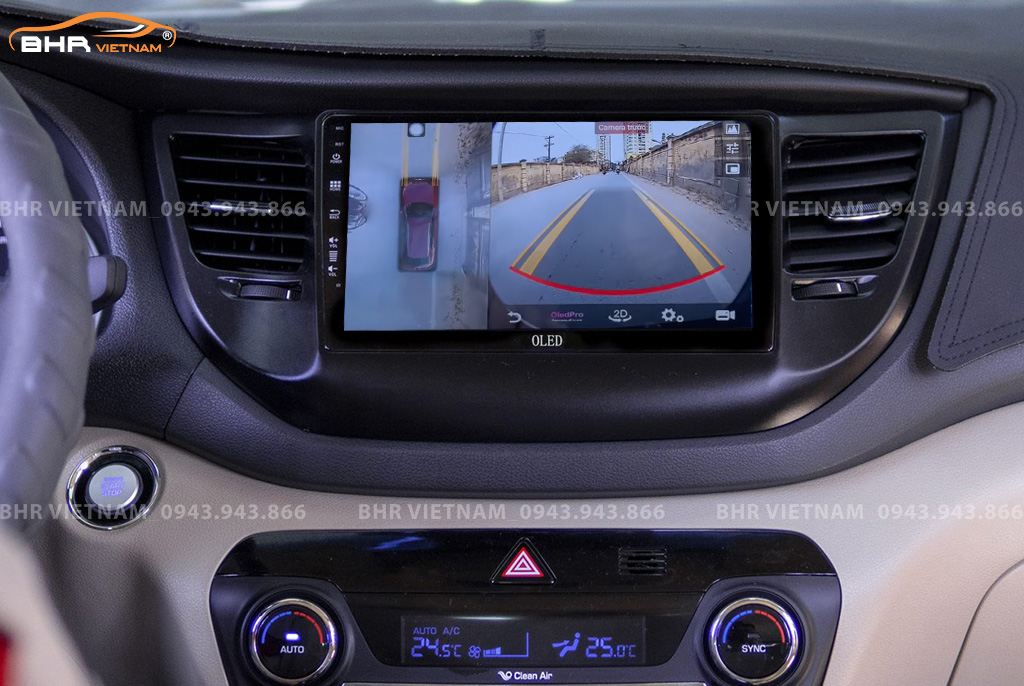 Hình ảnh quan sát camera trước màn hình DVD Oled C8S Hyundai Tucson 2015 - 2018
