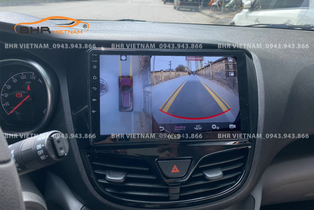 Hình ảnh quan sát camera trước màn hình DVD Oled C8S Vinfast Fadil 2019 - nay