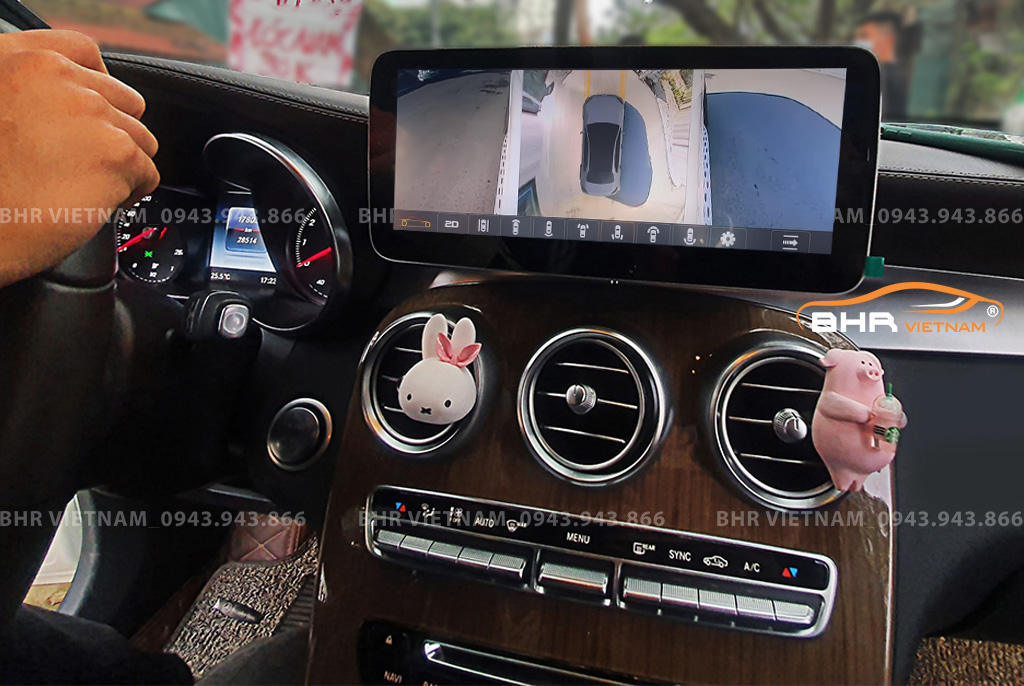 Hình ảnh quan sát 2 bên gương trên màn hình DVD Oled Pro G68s Mercedes GLC 2015 - nay