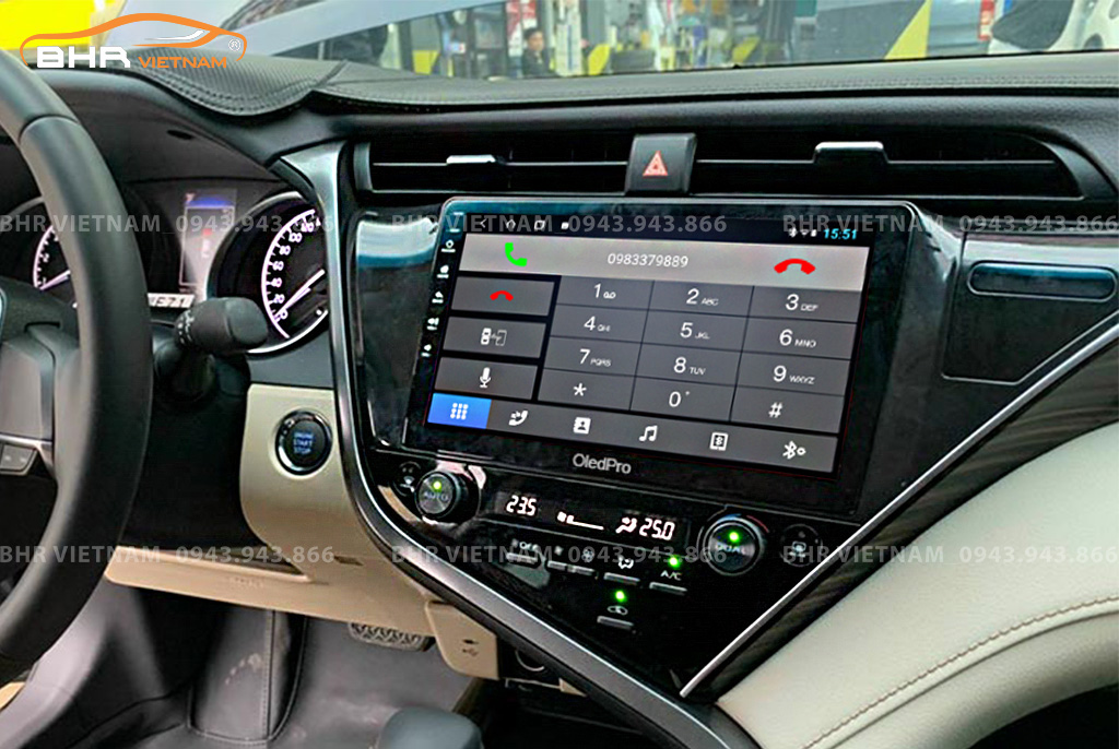 Kết nối điện thoại trên màn hình DVD Android Oled Pro X8S Toyota Camry 2019 - nay