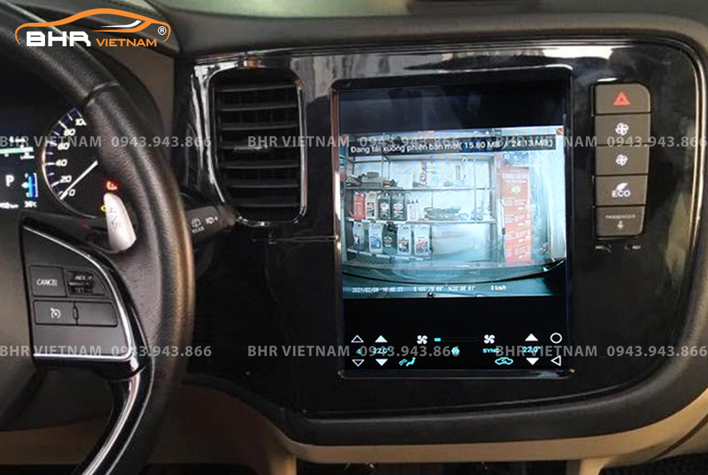 Màn hình DVD Tesla Mitsubishi Outlander 2016 - nay tích hợp camera hành trình